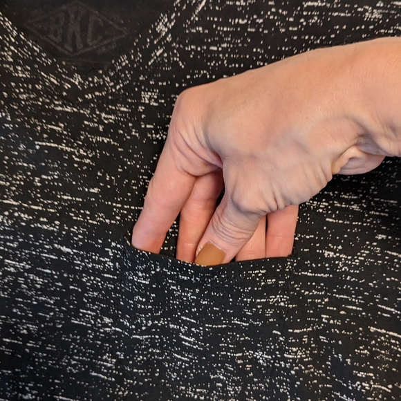 Men's Free Planet/BKLN Cloth T-Shirts - Picture 8 of 8